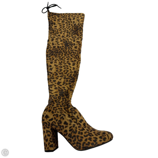 Boots Knee Heels By Clothes Mentor In Animal Print, Size: 7.5