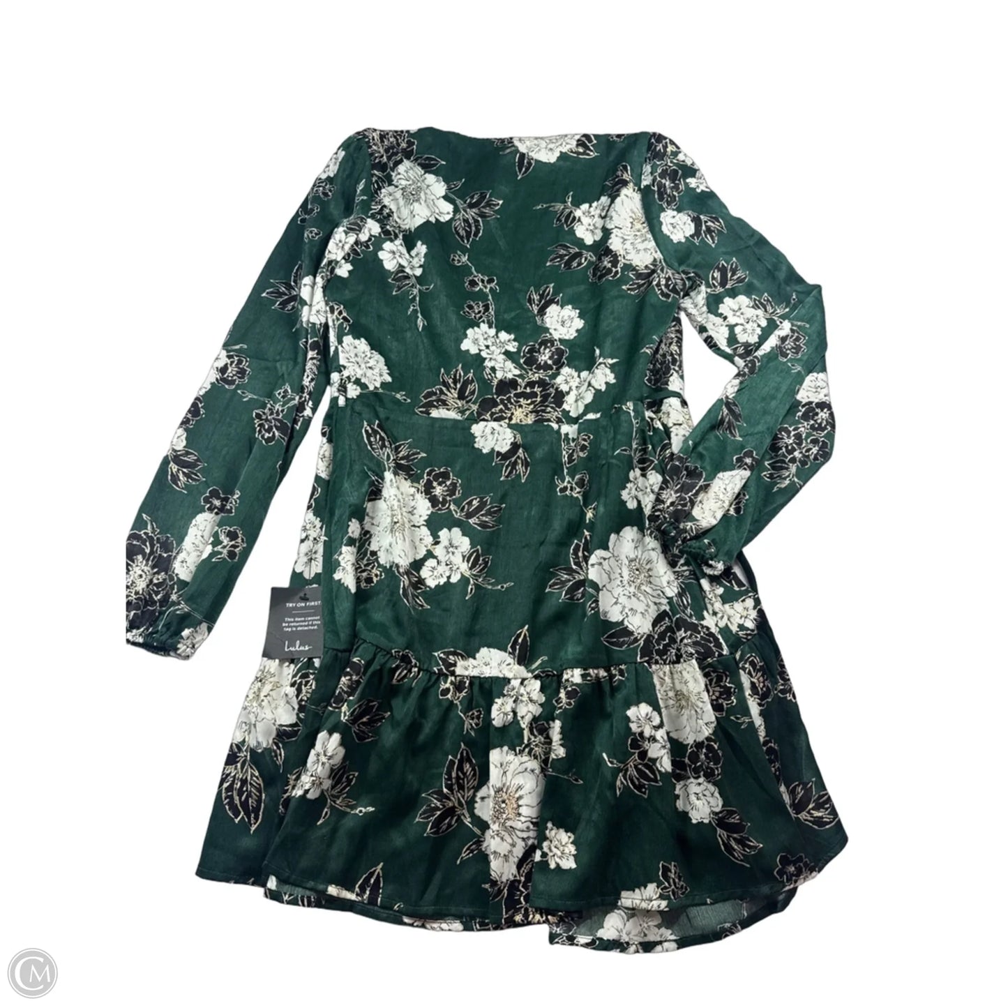 Dress Casual Short By Lulus In Green, Size: M