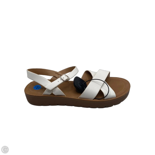 Sandals Flats By Soda In White, Size: 11