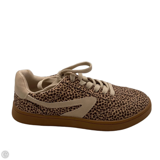Shoes Sneakers By Dv In Animal Print, Size: 7.5