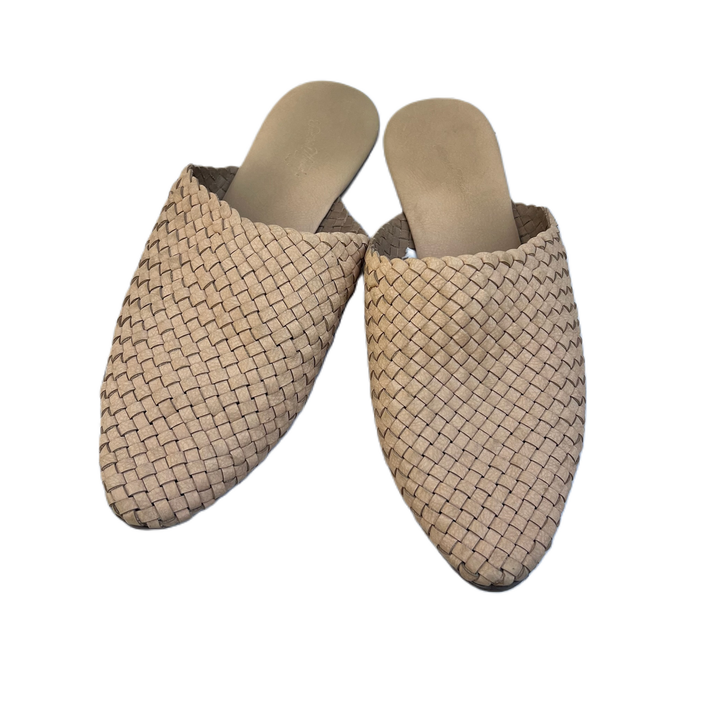 Shoes Flats By Universal Thread In Tan, Size: 7.5