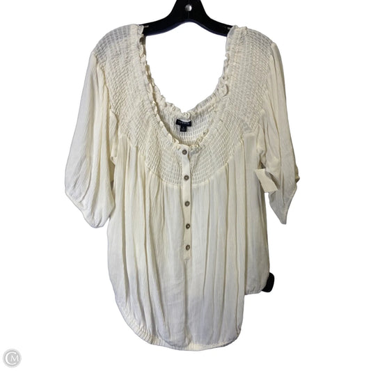 Top Short Sleeve By Torrid In Cream, Size: 2x