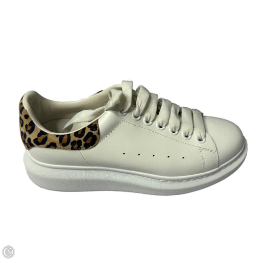 Shoes Luxury Designer By Alexander Mcqueen In White, Size: 9.5