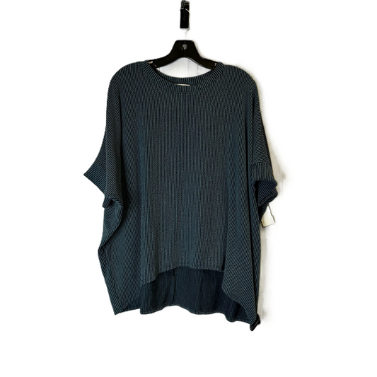 Top Short Sleeve By Clothes Mentor In Green, Size: S