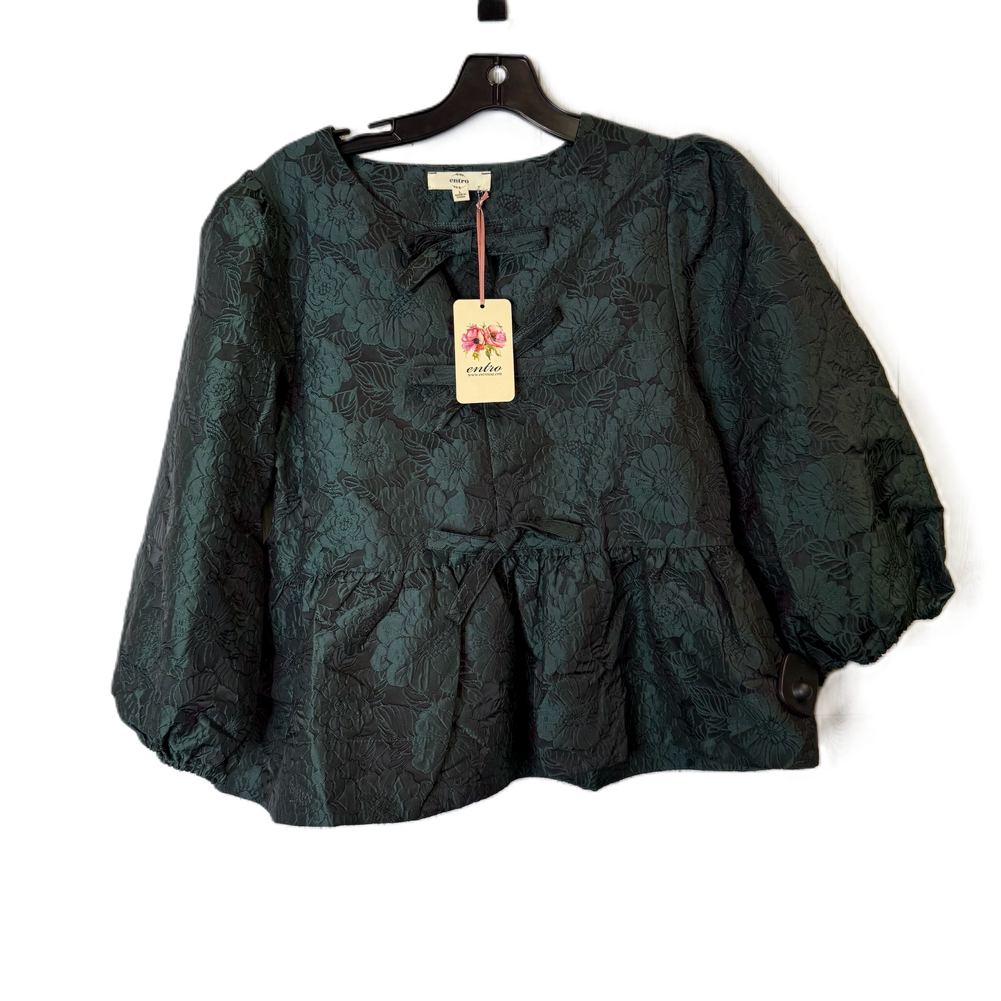 Top Long Sleeve By Entro In Green, Size: L