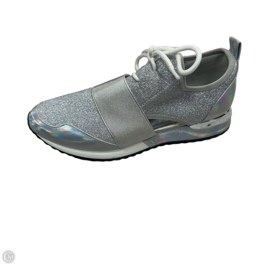 Shoes Sneakers By Aldo In Silver, Size: 8.5