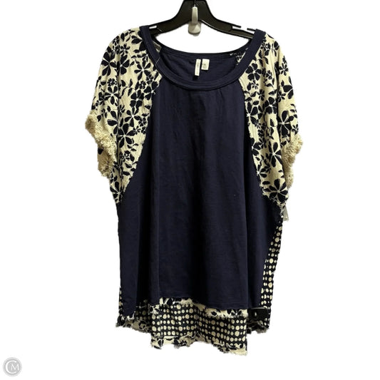 Top Short Sleeve By Cato In Blue, Size: Xl