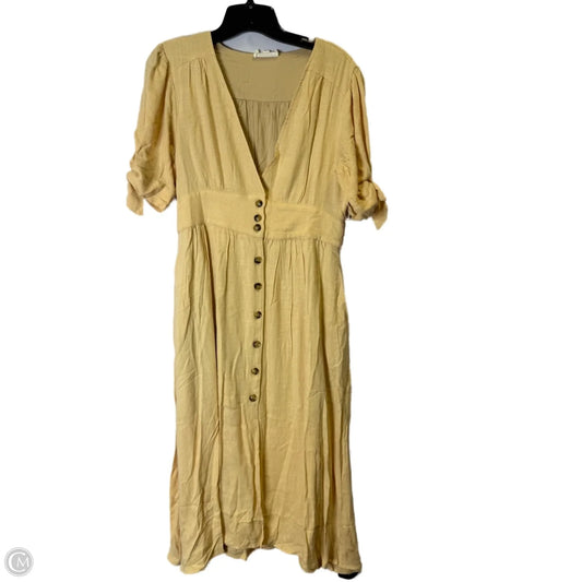 Dress Casual Maxi By Clothes Mentor In Cream, Size: S