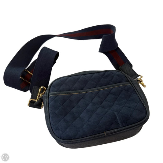 Handbag By Clothes Mentor, Size: Medium
