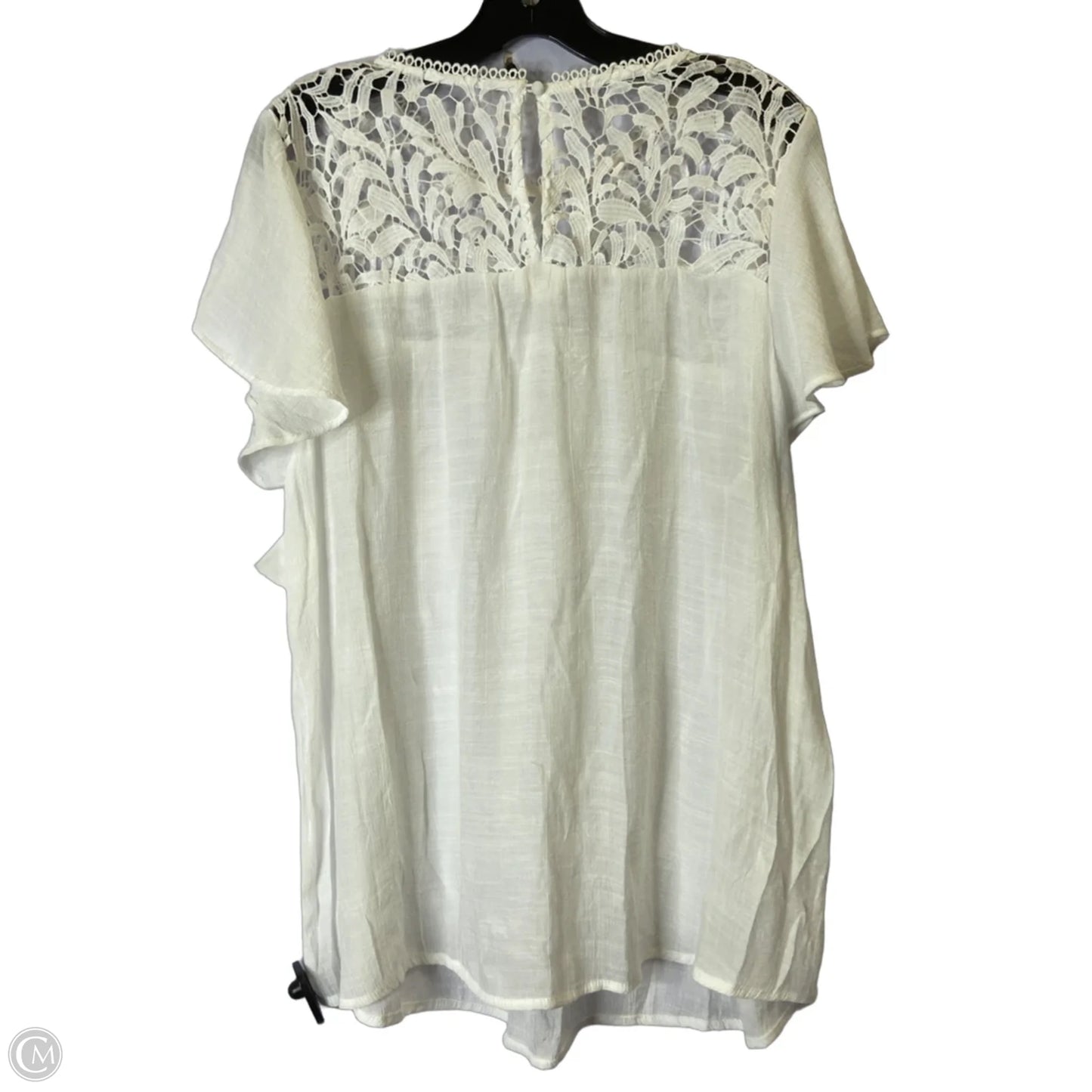Top Short Sleeve By Clothes Mentor In White, Size: 3x