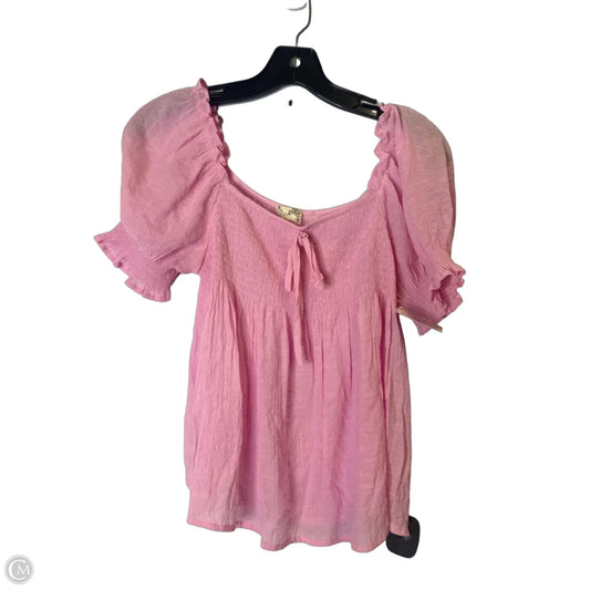 Top Short Sleeve By Blu Pepper In Pink, Size: M