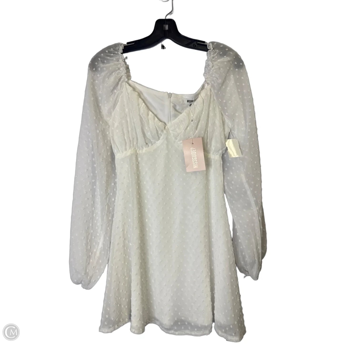 Dress Casual Short By Missguided In White, Size: 4