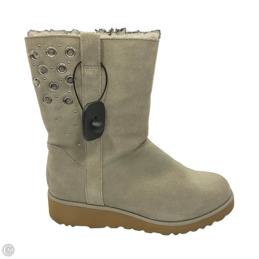 Boots Designer By Ugg In Grey, Size: 8.5