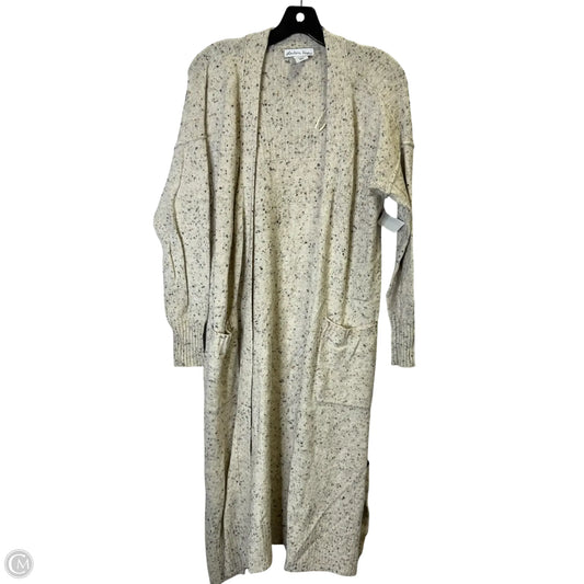 Sweater Cardigan By Clothes Mentor In Cream, Size: M