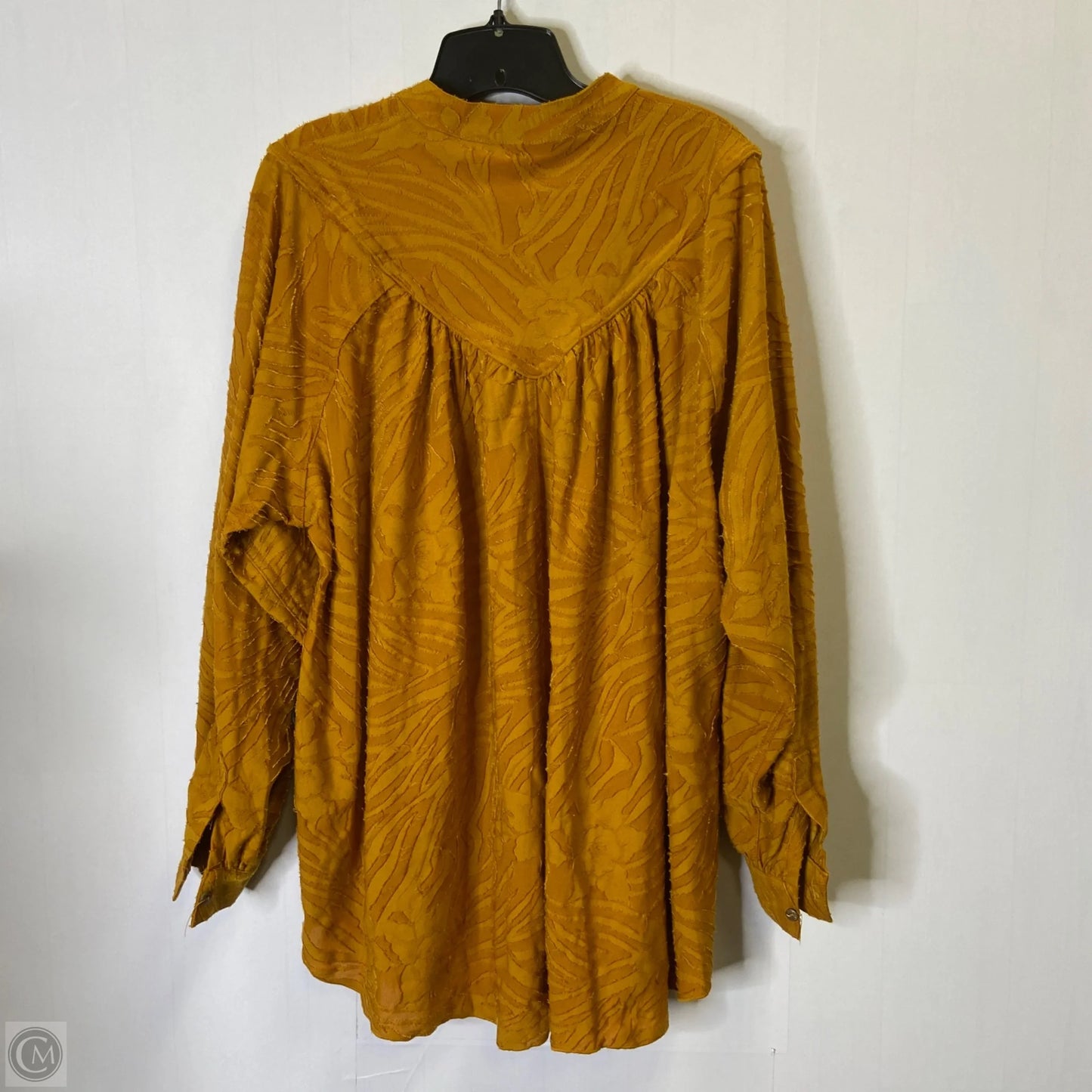 Top Long Sleeve By Free People In Yellow, Size: S