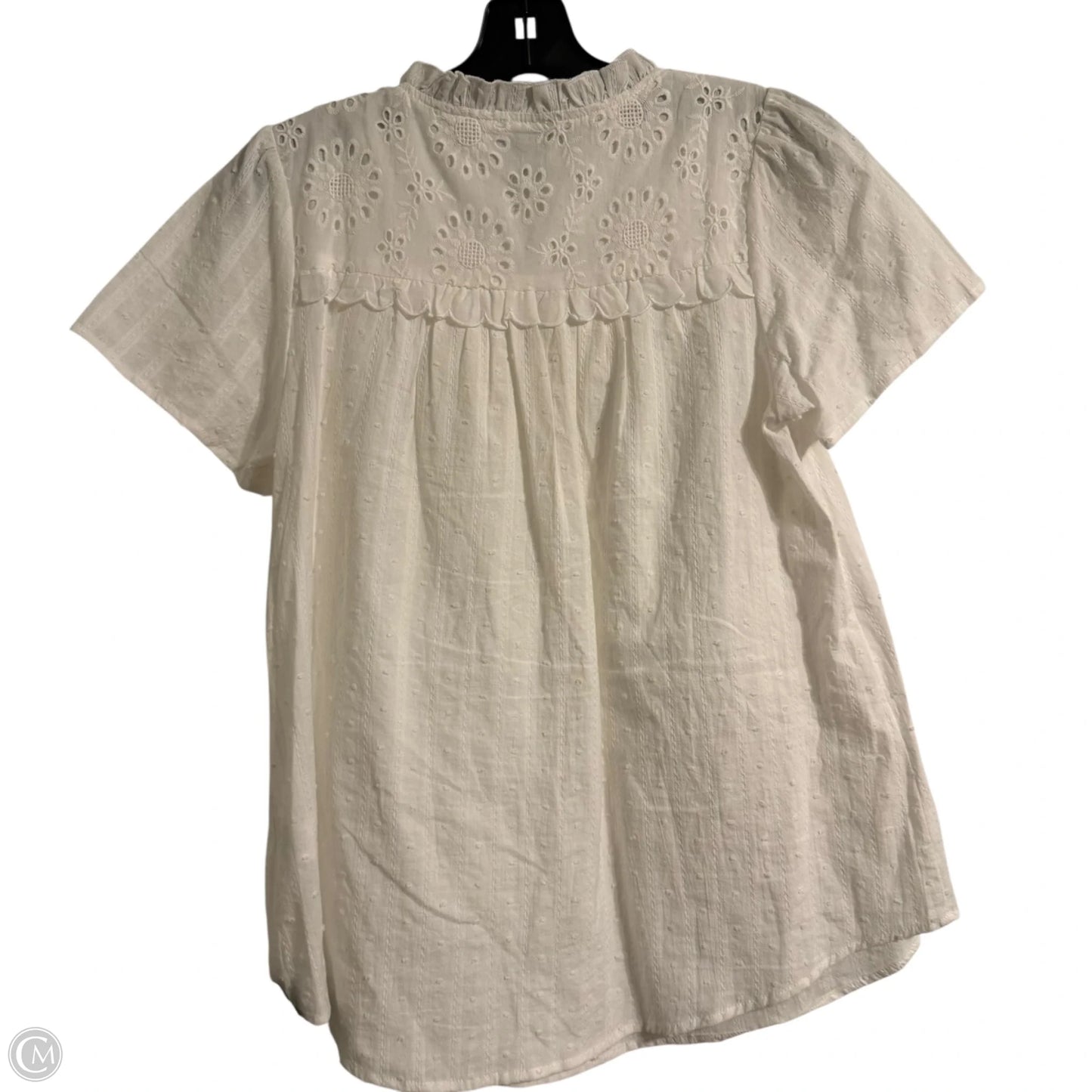 Top Short Sleeve By Clothes Mentor In White, Size: S