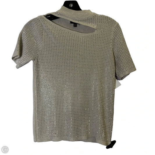 Top Short Sleeve By Ontwelfth In Silver, Size: S