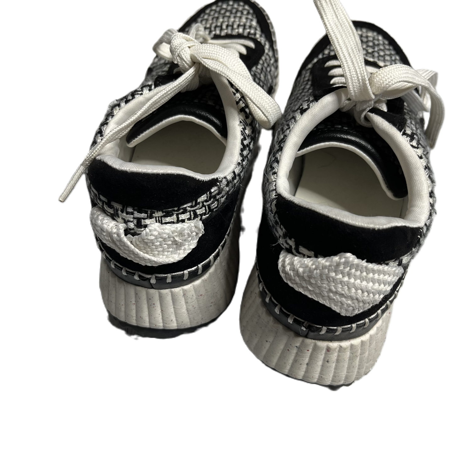 Shoes Sneakers Platform By Universal Thread In Black & Cream, Size: 8