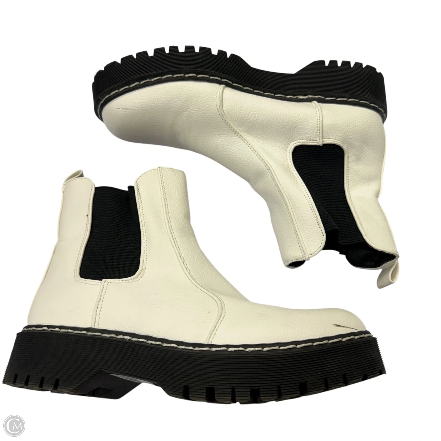 Boots Ankle Flats By Sincerely Jules In White, Size: 8.5