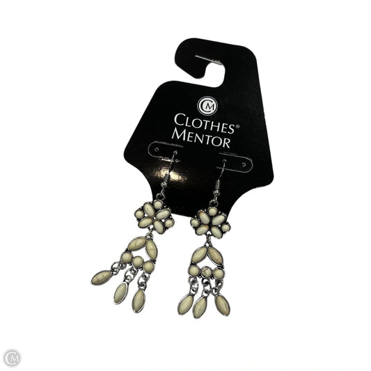 Earrings Dangle/drop By Clothes Mentor