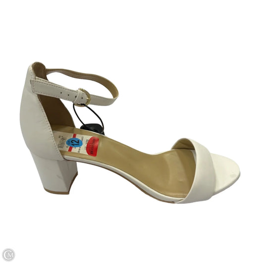 Sandals Heels Block By Naturalizer In White, Size: 12