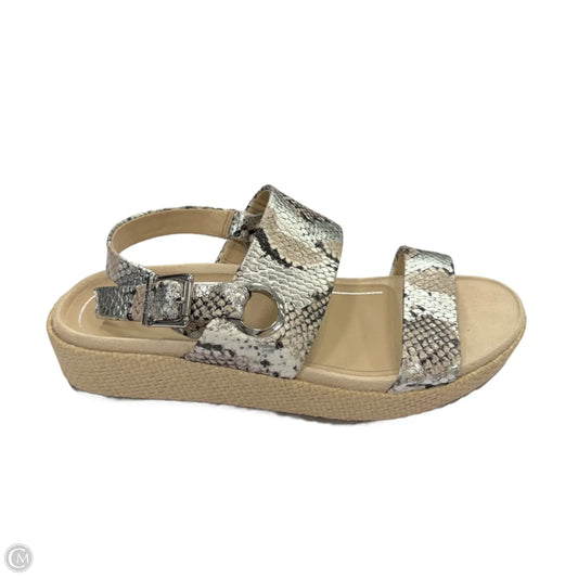 Sandals Flats By Vionic In Snakeskin Print, Size: 7.5