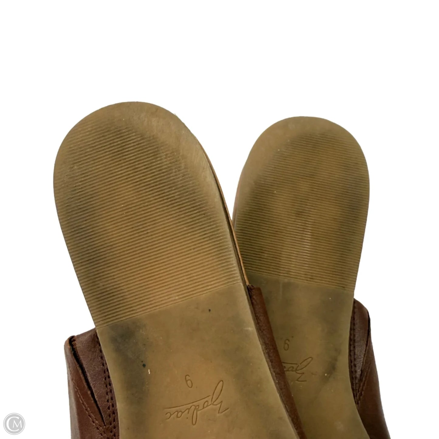 Sandals Flats By Clothes Mentor In Brown, Size: 9