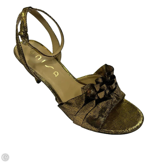 Shoes Heels Kitten By Unisa In Gold, Size: 9.5