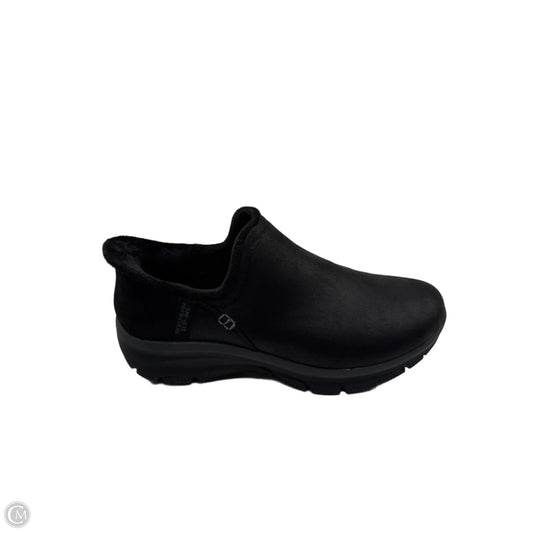 Boots Ankle Flats By Skechers In Black, Size: 10