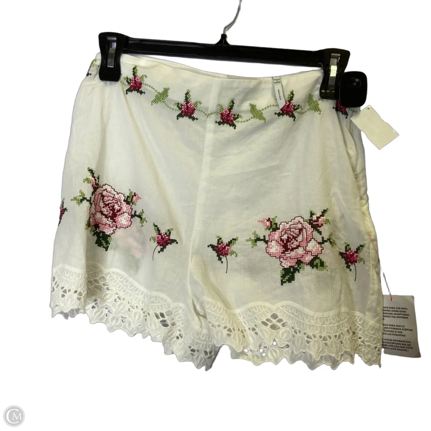 Shorts By Clothes Mentor In White, Size: 8