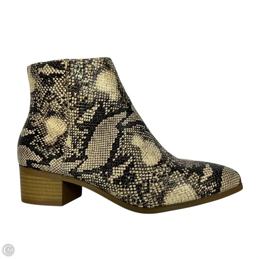 Boots Ankle Heels By City Classified In Snakeskin Print, Size: 8