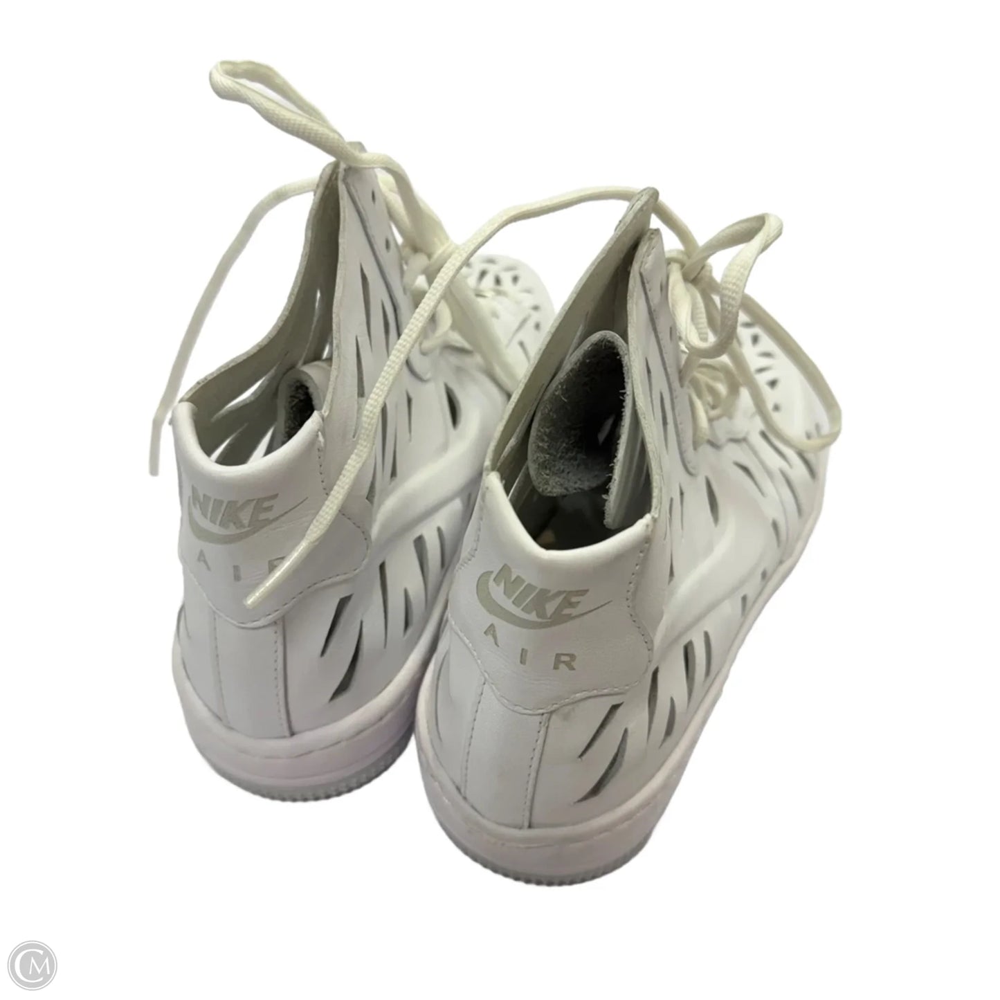 Shoes Sneakers By Nike In White, Size: 9