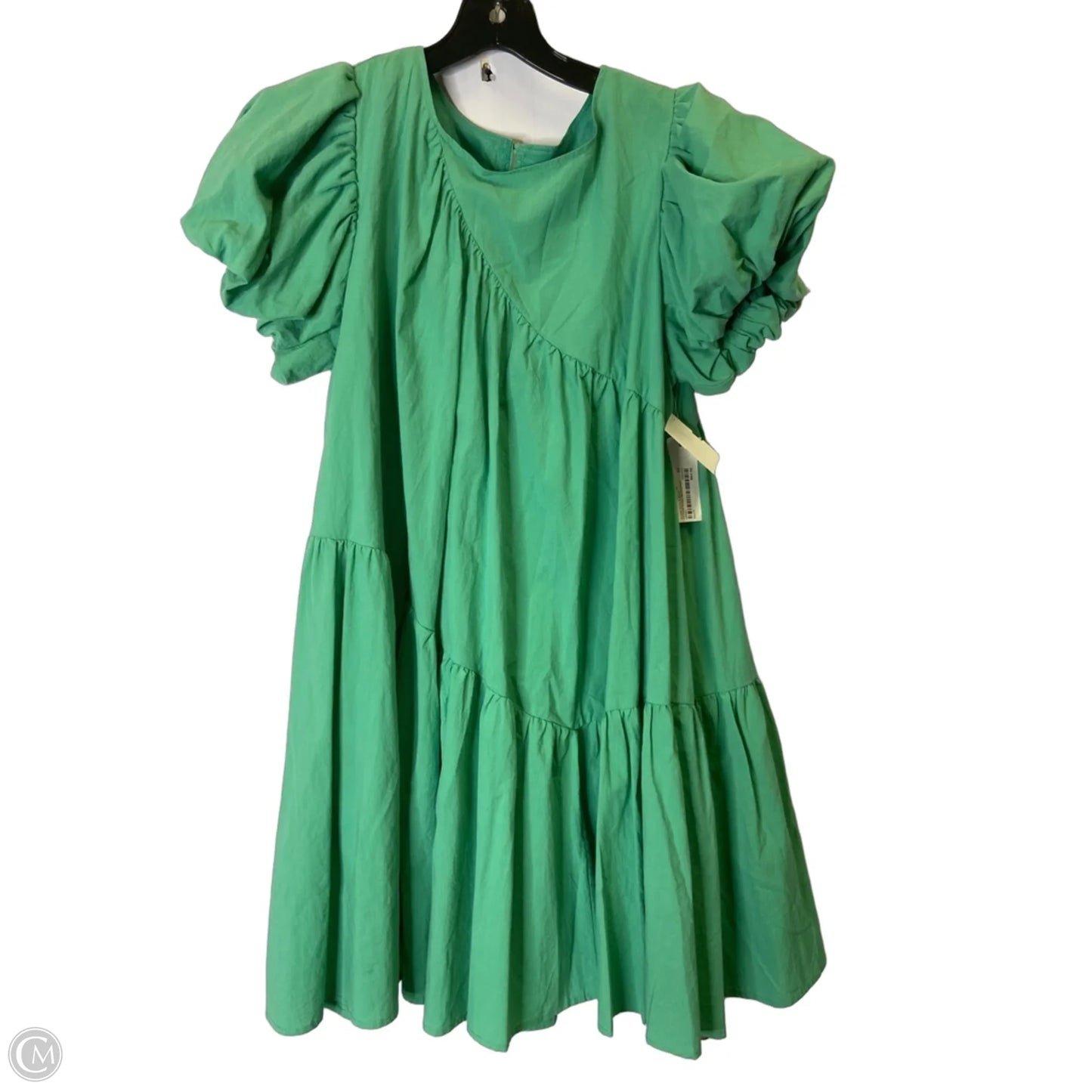 Dress Casual Short By Fabrik In Green, Size: M