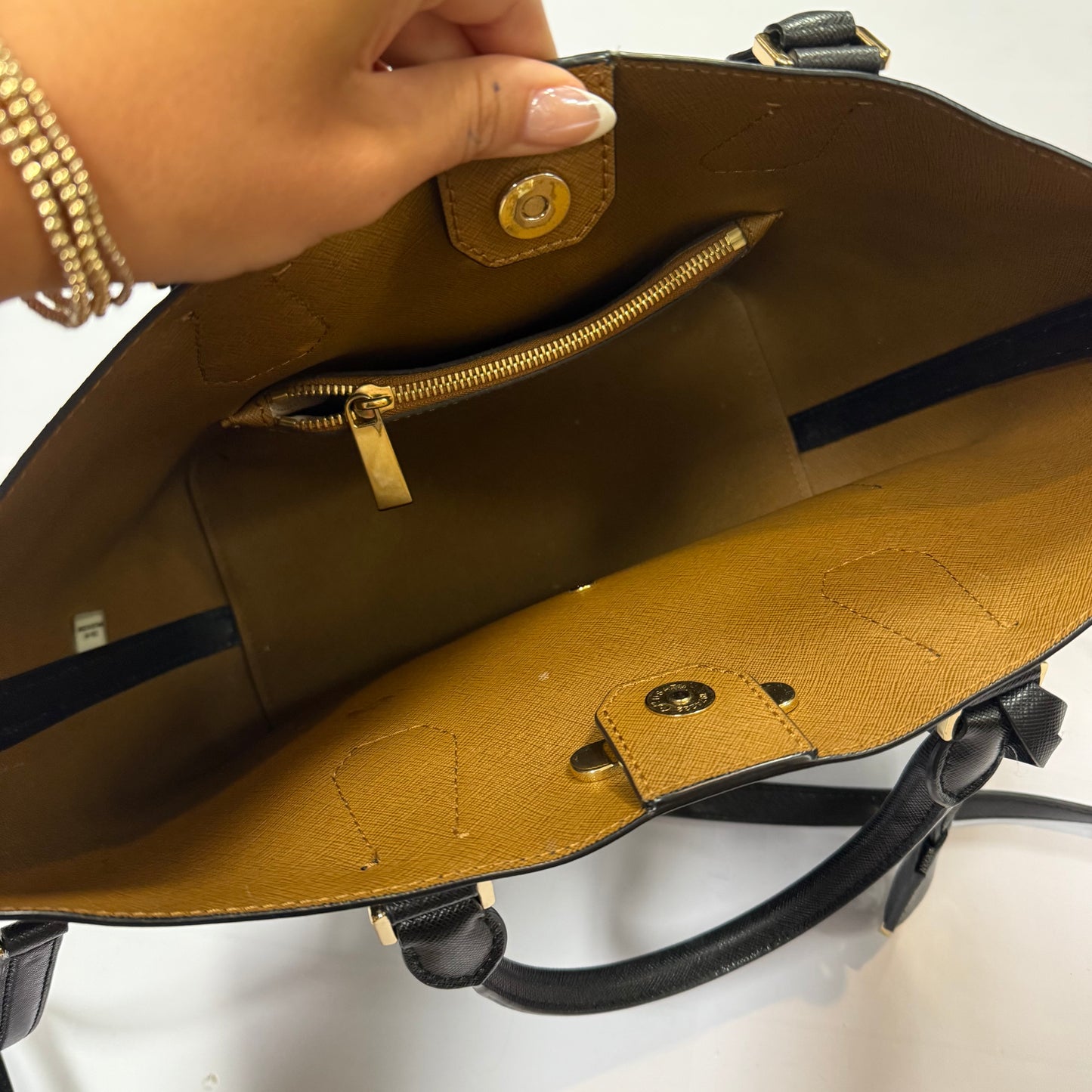 Handbag Designer By Michael By Michael Kors, Size: Medium