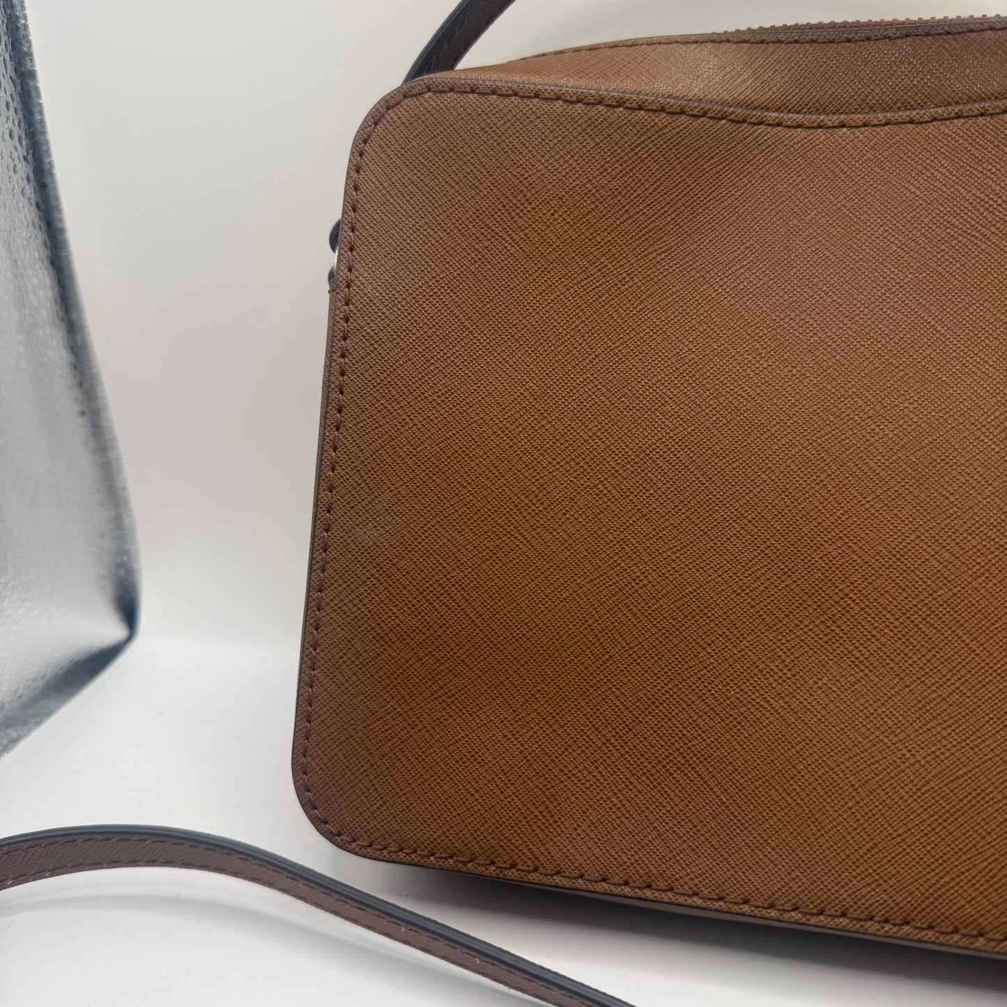 Crossbody Designer By Michael By Michael Kors, Size: Medium