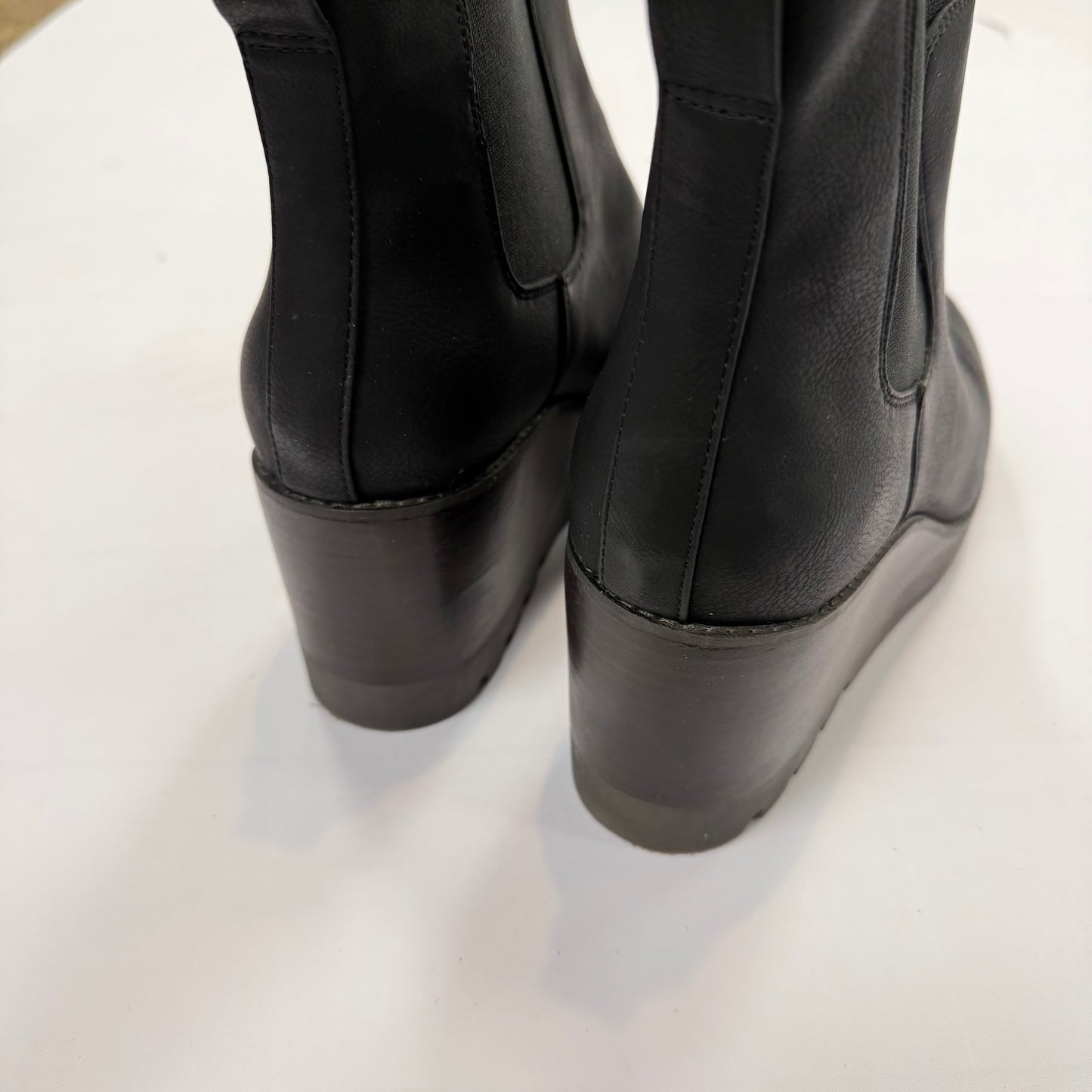 Boots Ankle Heels By Crown Vintage In Black, Size: 10