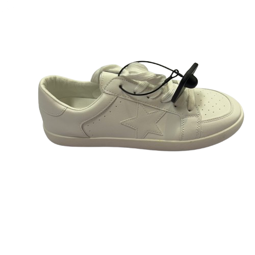 Shoes Sneakers By Clothes Mentor In White, Size:10