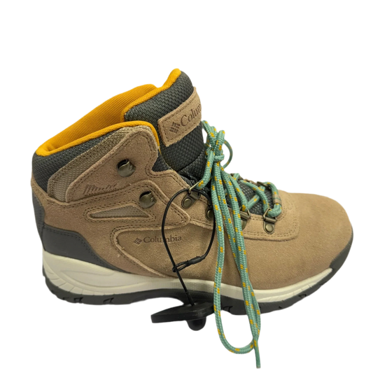Boots Hiking By Columbia In Tan, Size: 7