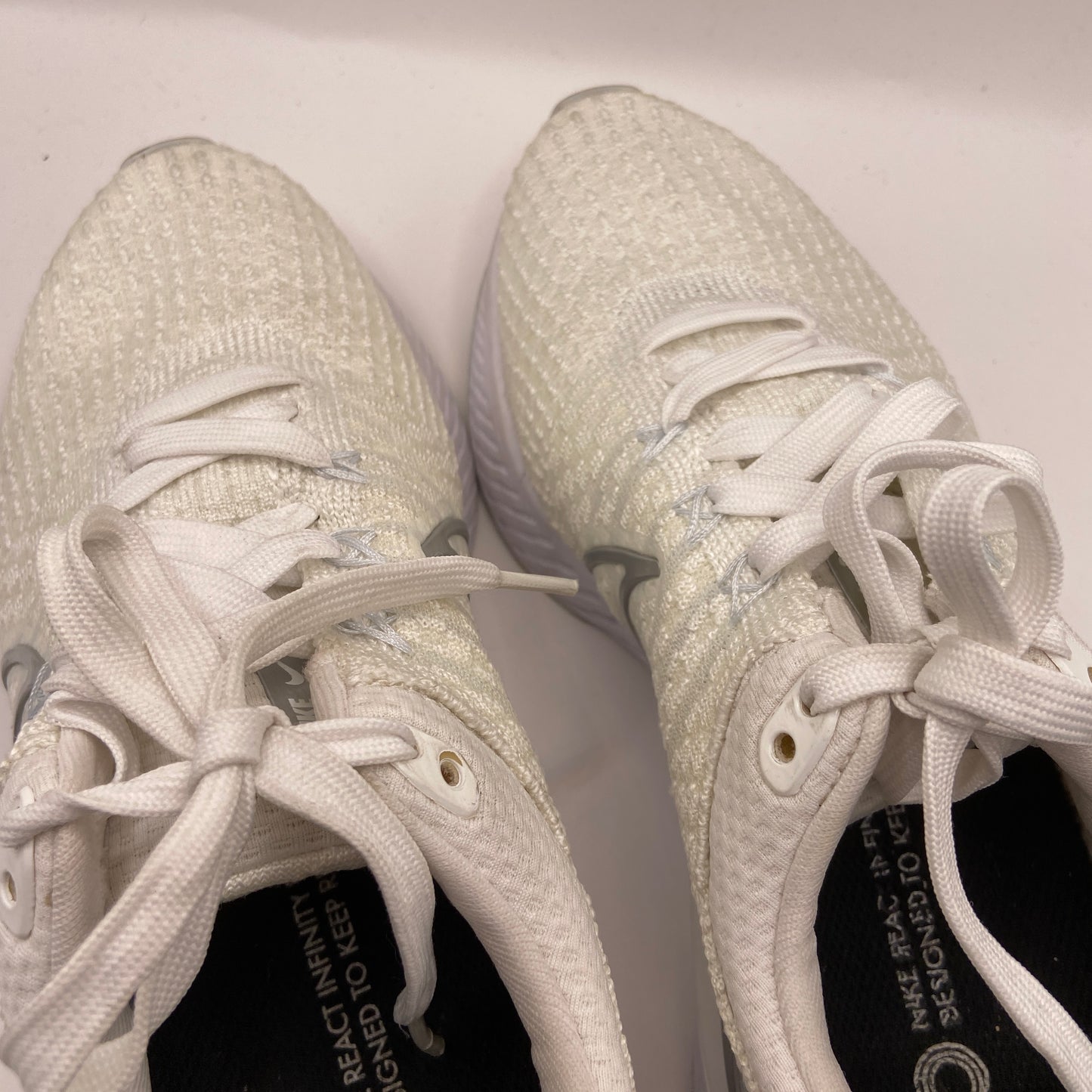 Shoes Athletic By Nike In White, Size: 9.5