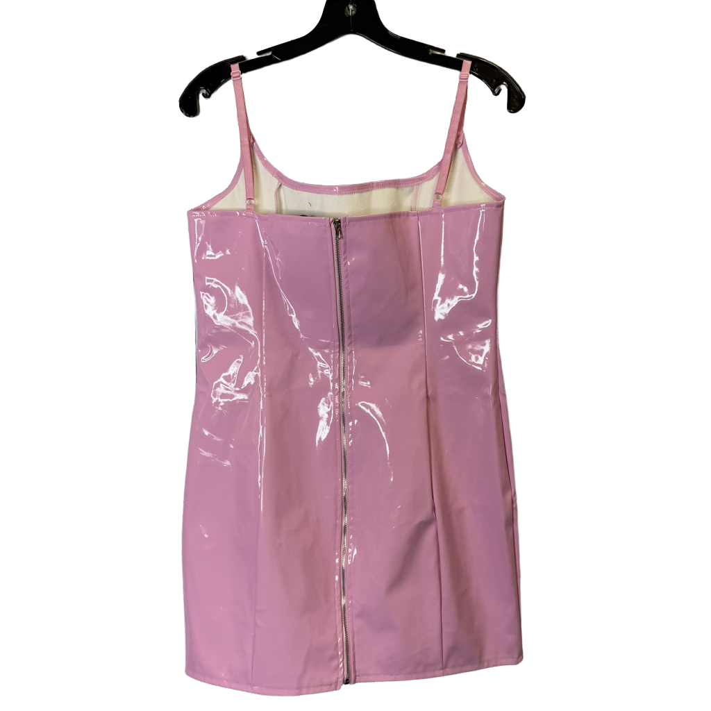 Dress Party Midi By Pretty Little Thing  Size: 8