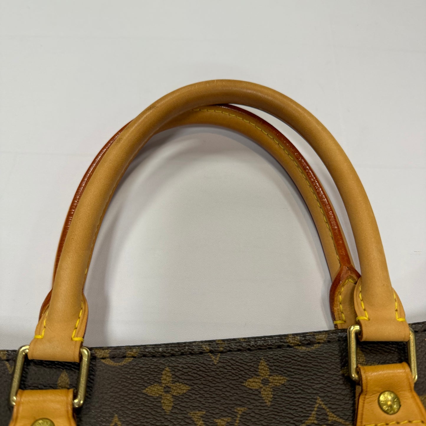 Handbag Luxury Designer By Louis Vuitton, Size: Large
