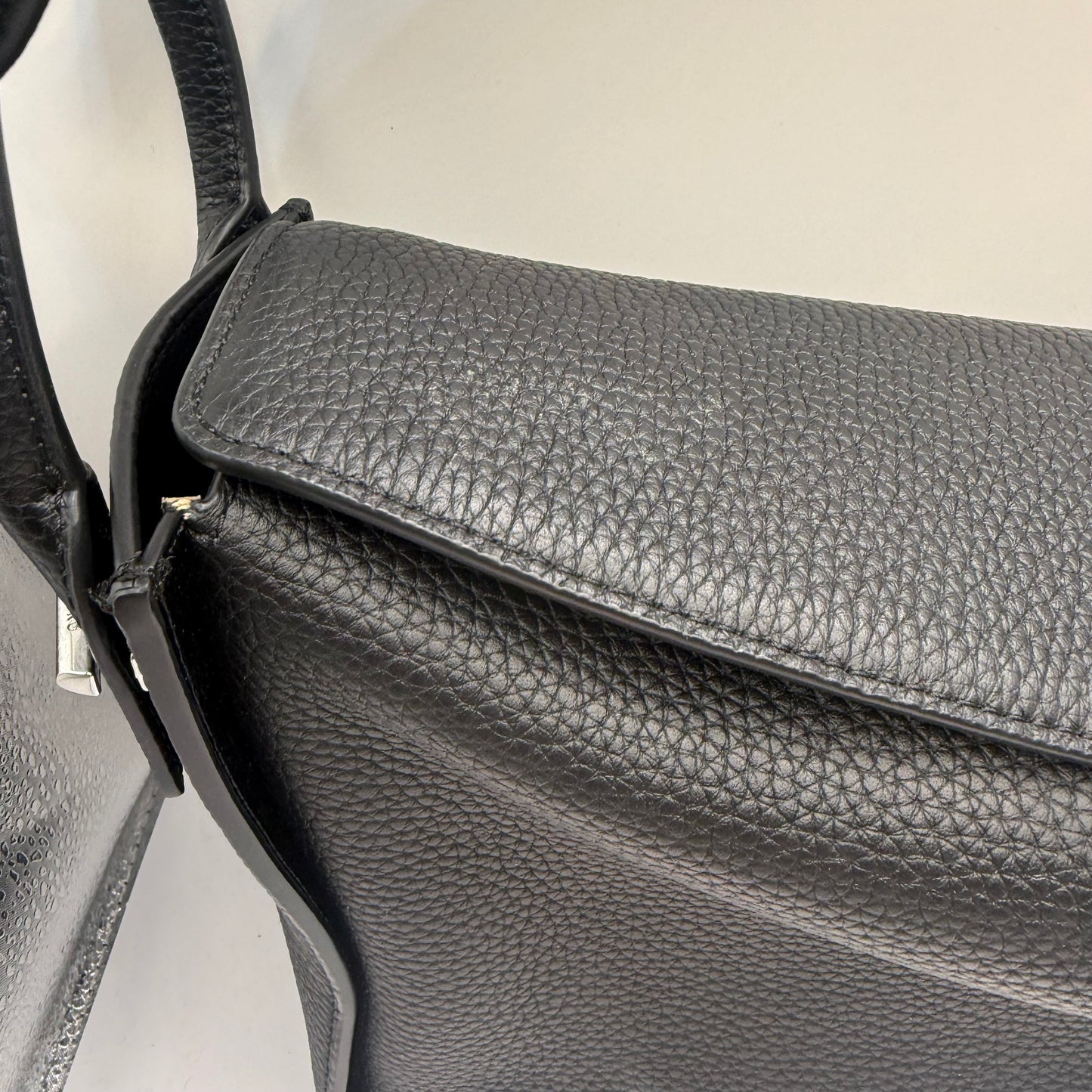 Handbag By Clothes Mentor, Size: Large