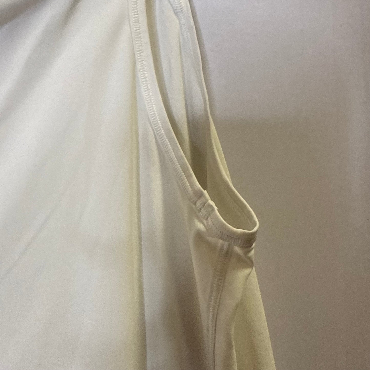 Athletic Tank Top By Lululemon In White, Size: S