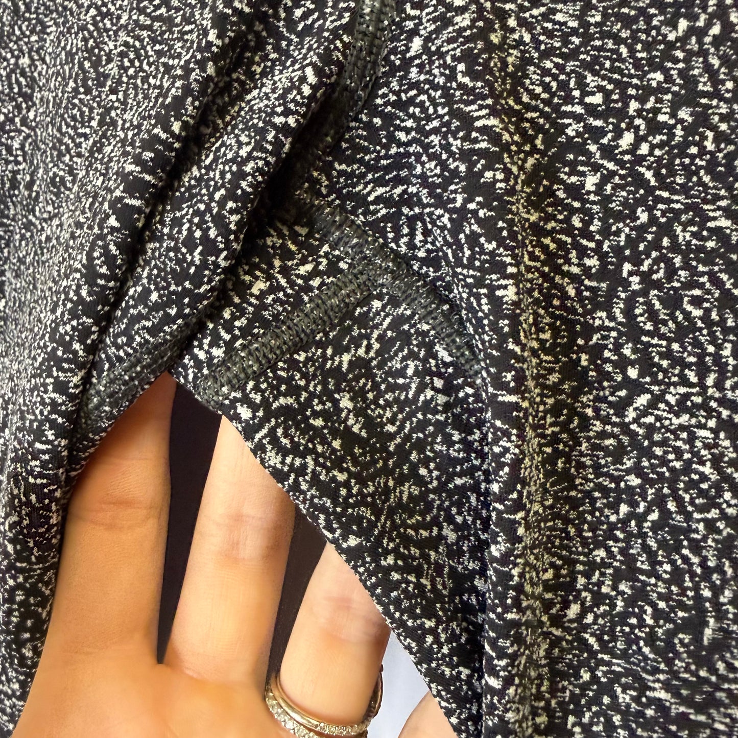 Athletic Leggings By Athleta In Black, Size: L