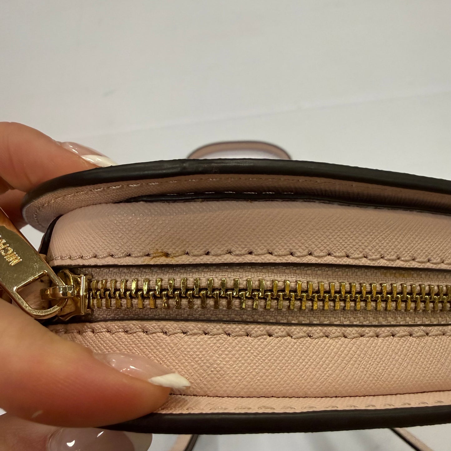 Crossbody Designer By Michael By Michael Kors, Size: Medium