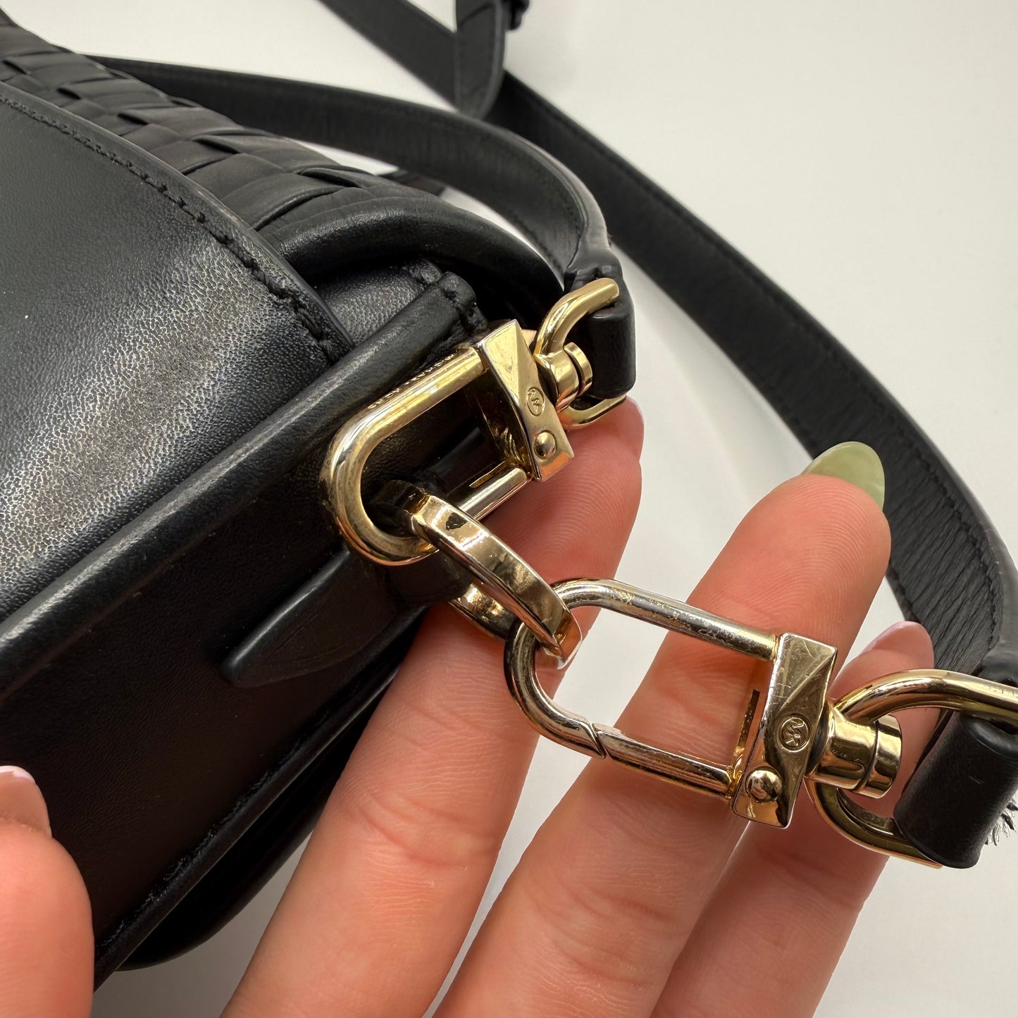 Crossbody Designer By Michael By Michael Kors, Size: Medium