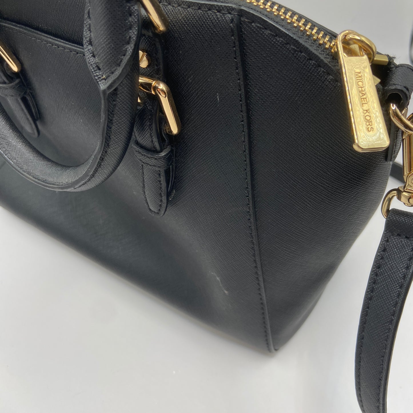 Crossbody Designer By Michael By Michael Kors, Size: Medium