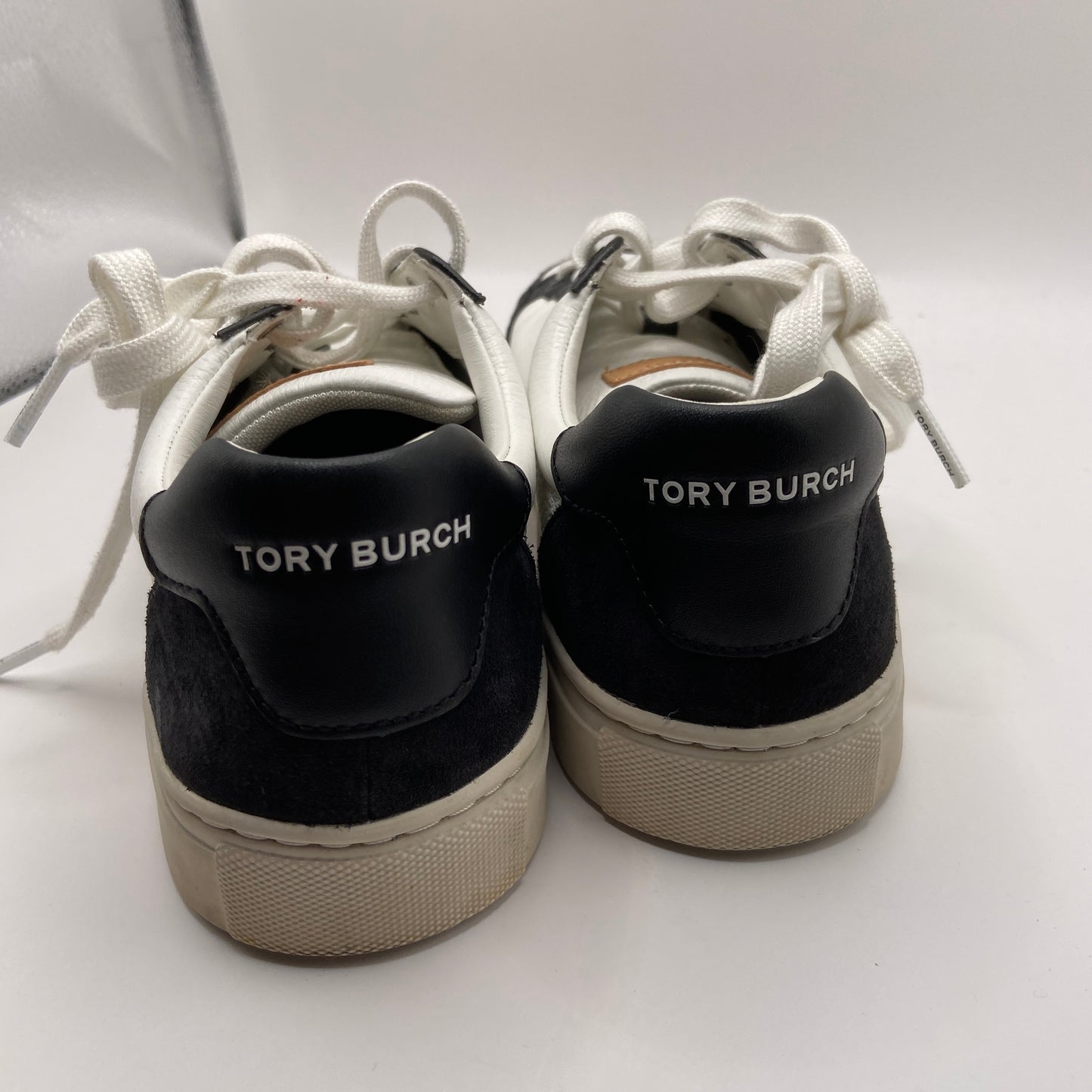 Shoes Designer By Tory Burch In Black & White, Size: 9