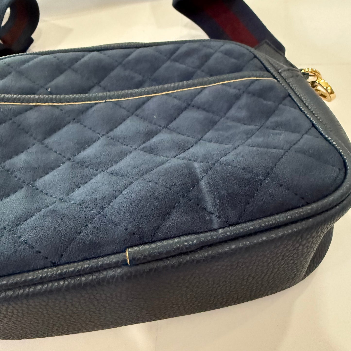 Handbag By Clothes Mentor, Size: Medium
