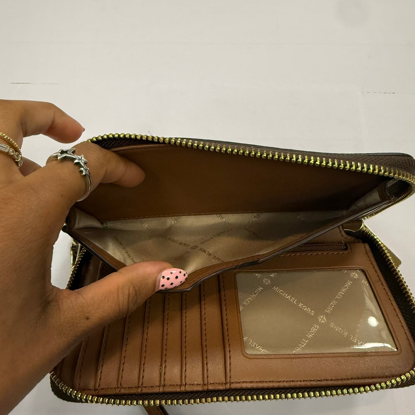Wristlet Designer By Michael By Michael Kors, Size: Medium